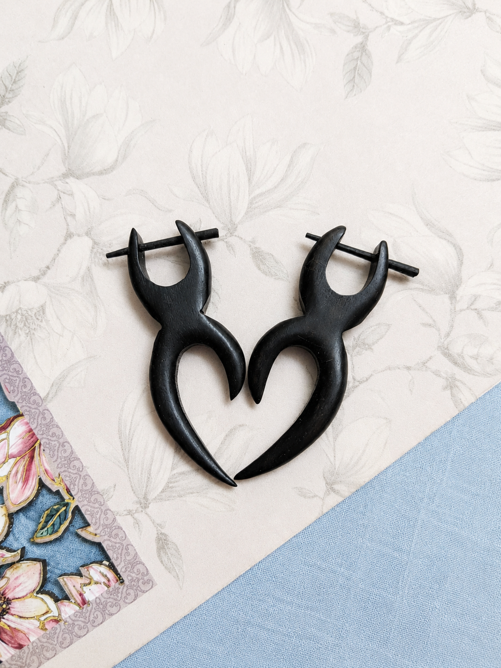 Black Horn Tribal Earrings 🖤