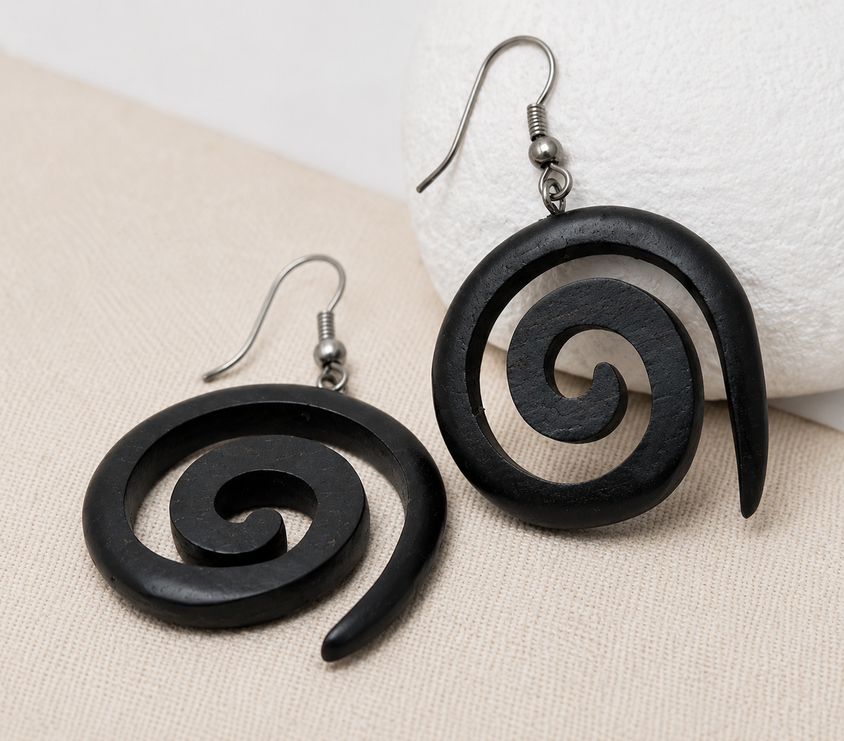 Handcrafted Wooden Spiral Earrings 🖤🌿