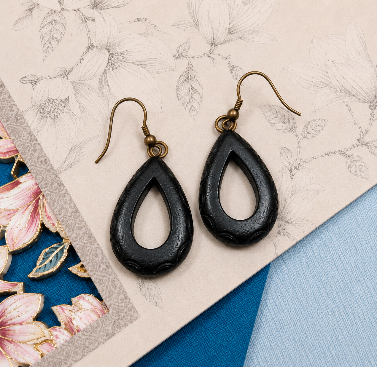 Teardrop Earring
